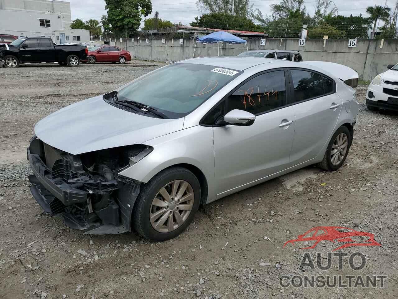 KIA FORTE 2016 - KNAFX4A60G5503456