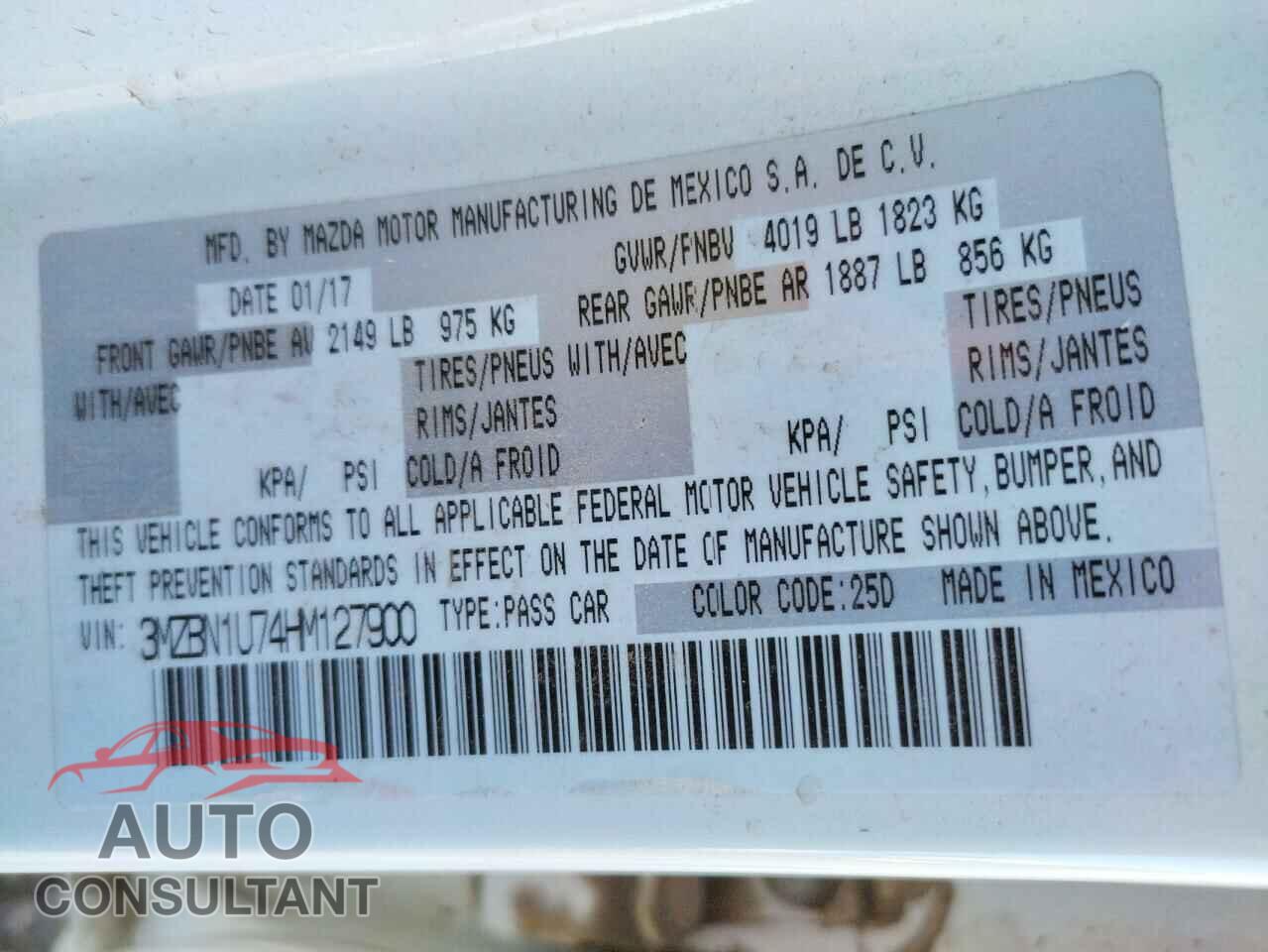 MAZDA 3 2017 - 3MZBN1U74HM127900