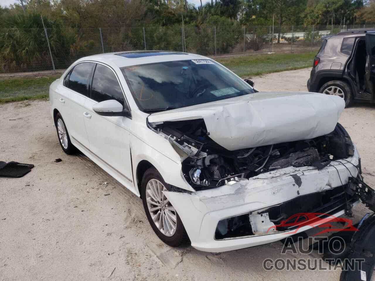VOLKSWAGEN PASSAT 2017 - 1VWBT7A39HC039601