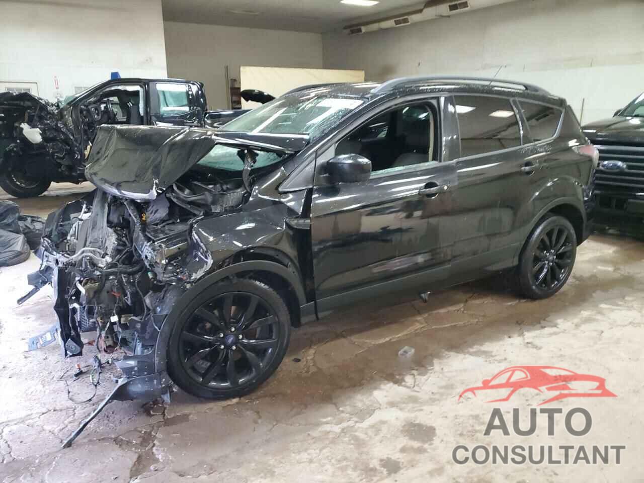 FORD ESCAPE 2017 - 1FMCU9G95HUA17015