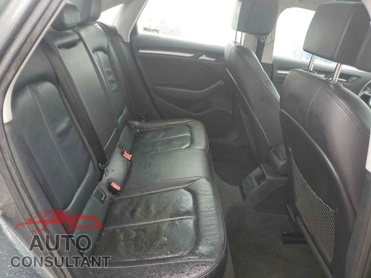 AUDI A3 2015 - WAUBFGFF8F1013302