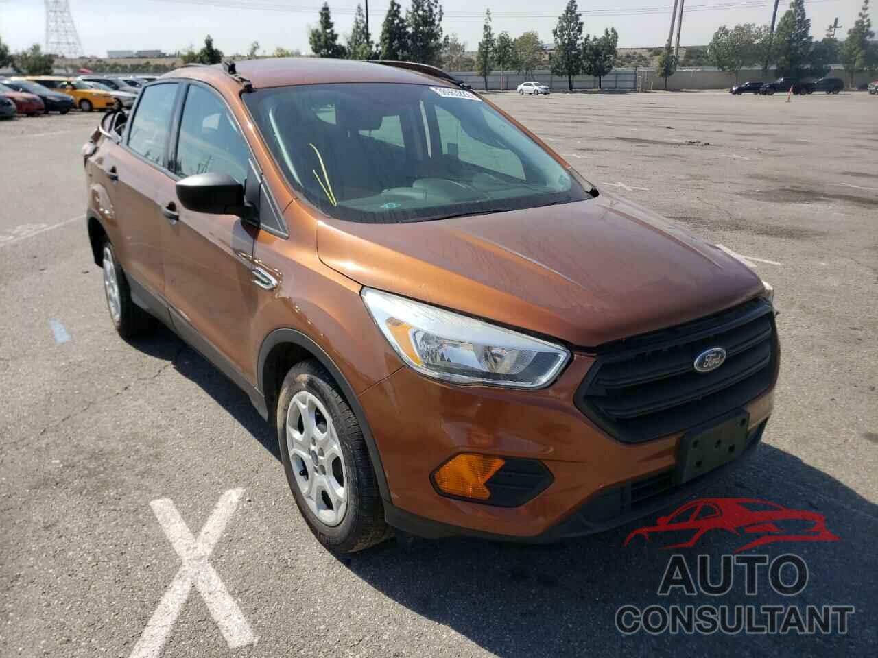 FORD ESCAPE 2017 - 1FMCU0F72HUE09221