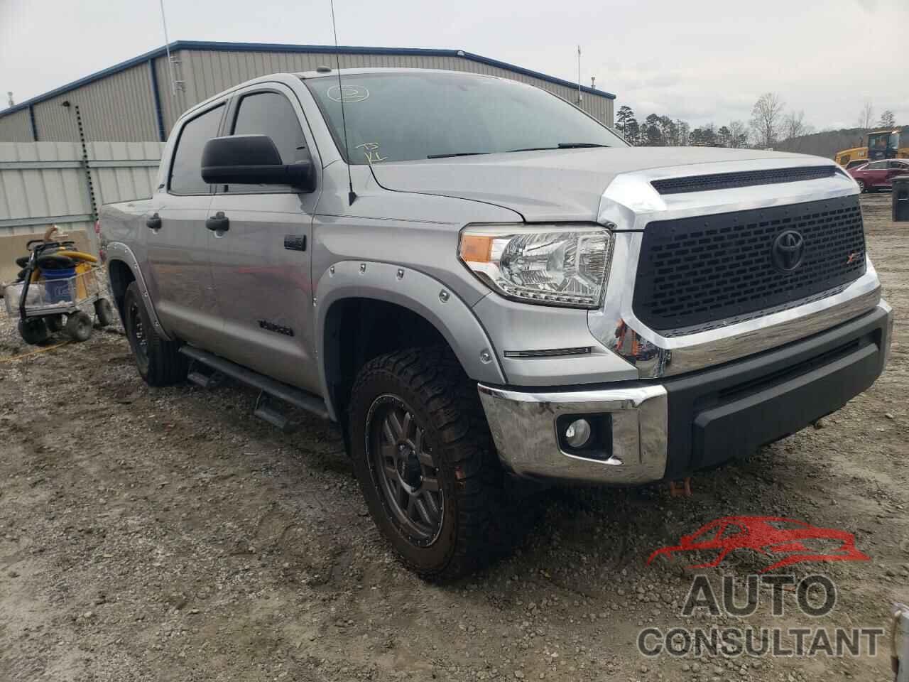 TOYOTA TUNDRA 2017 - 5TFDW5F1XHX649241