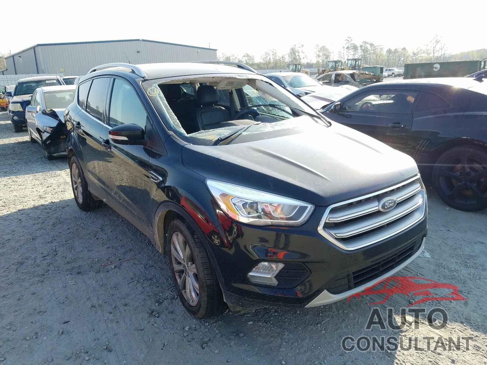 FORD ESCAPE 2017 - 1FMCU0JD3HUE69408