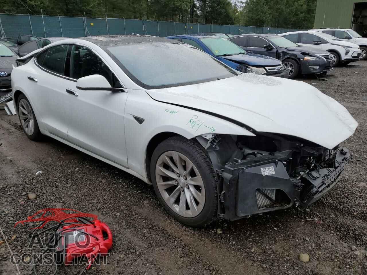 TESLA MODEL S 2016 - 5YJSA1E27GF143352
