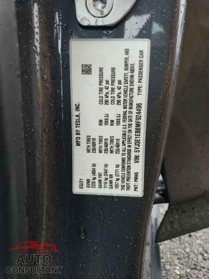 TESLA MODEL 3 2021 - 5YJ3E1EB8MF924496