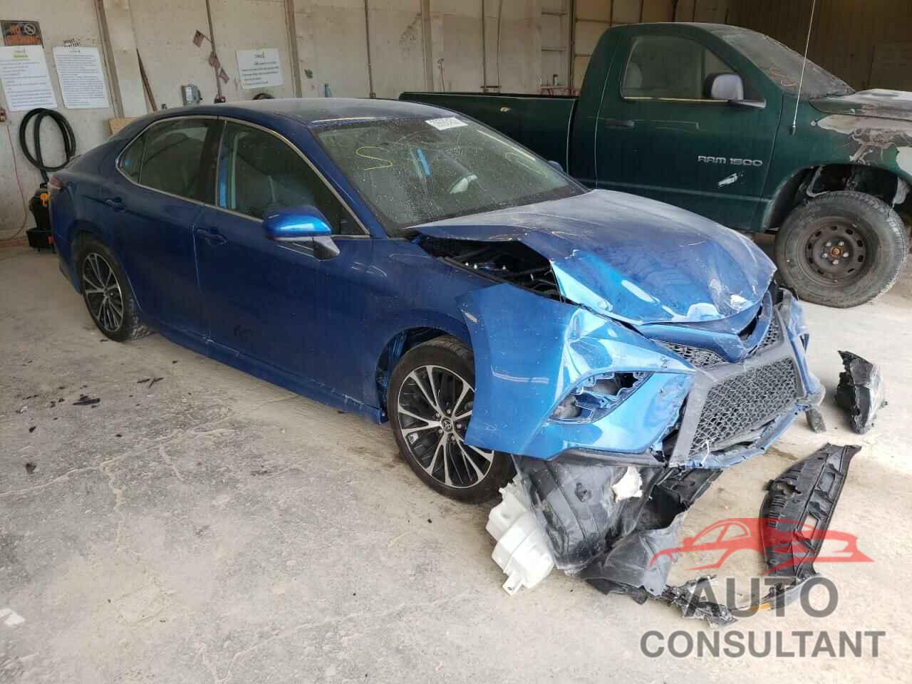 TOYOTA CAMRY 2020 - 4T1G11AK3LU397553