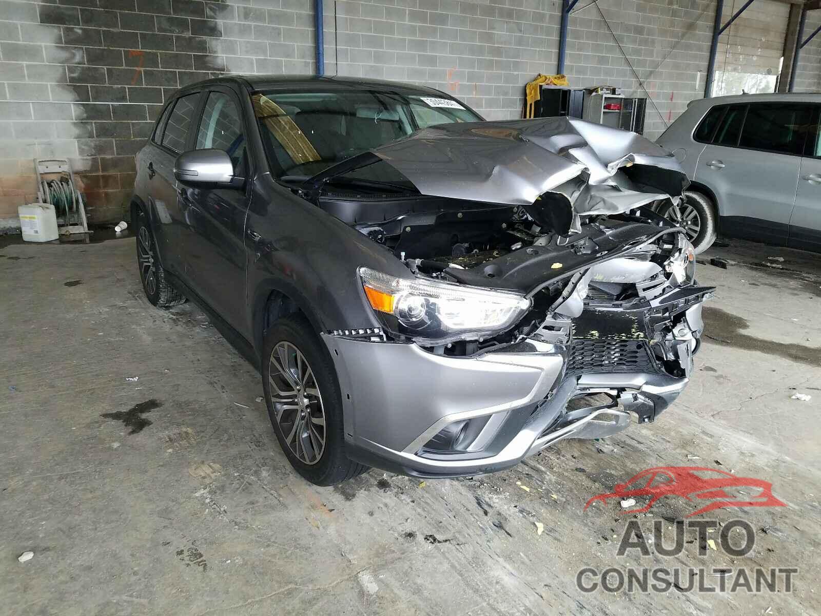 MITSUBISHI OUTLANDER 2019 - JA4AP4AU7KU018056