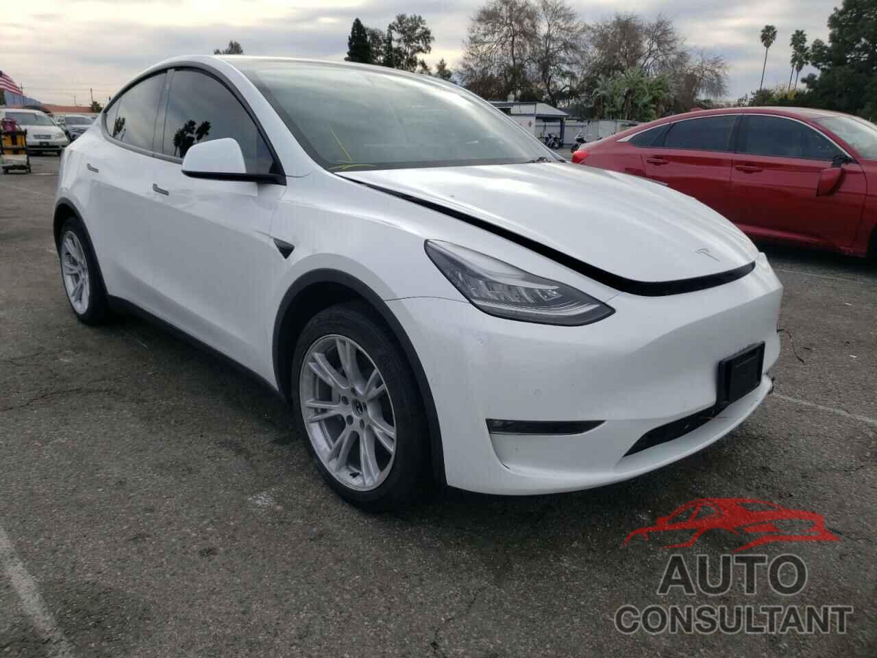 TESLA MODEL Y 2021 - 5YJYGDEDXMF133566