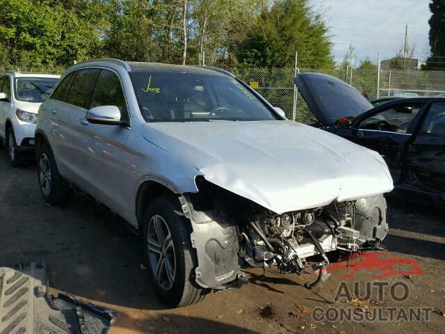 MERCEDES-BENZ GLC300 2017 - WDC0G4JB4HF139568