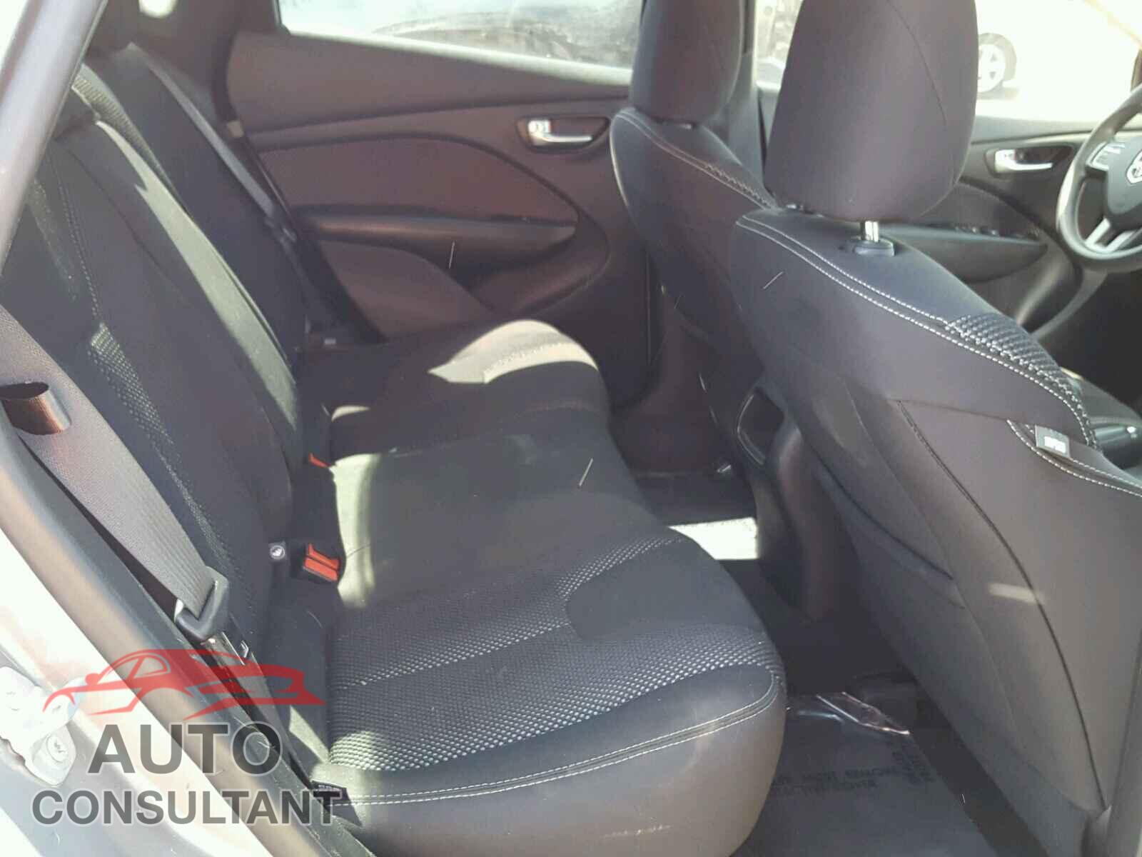 DODGE DART 2015 - 1C3CDFBB1FD352156