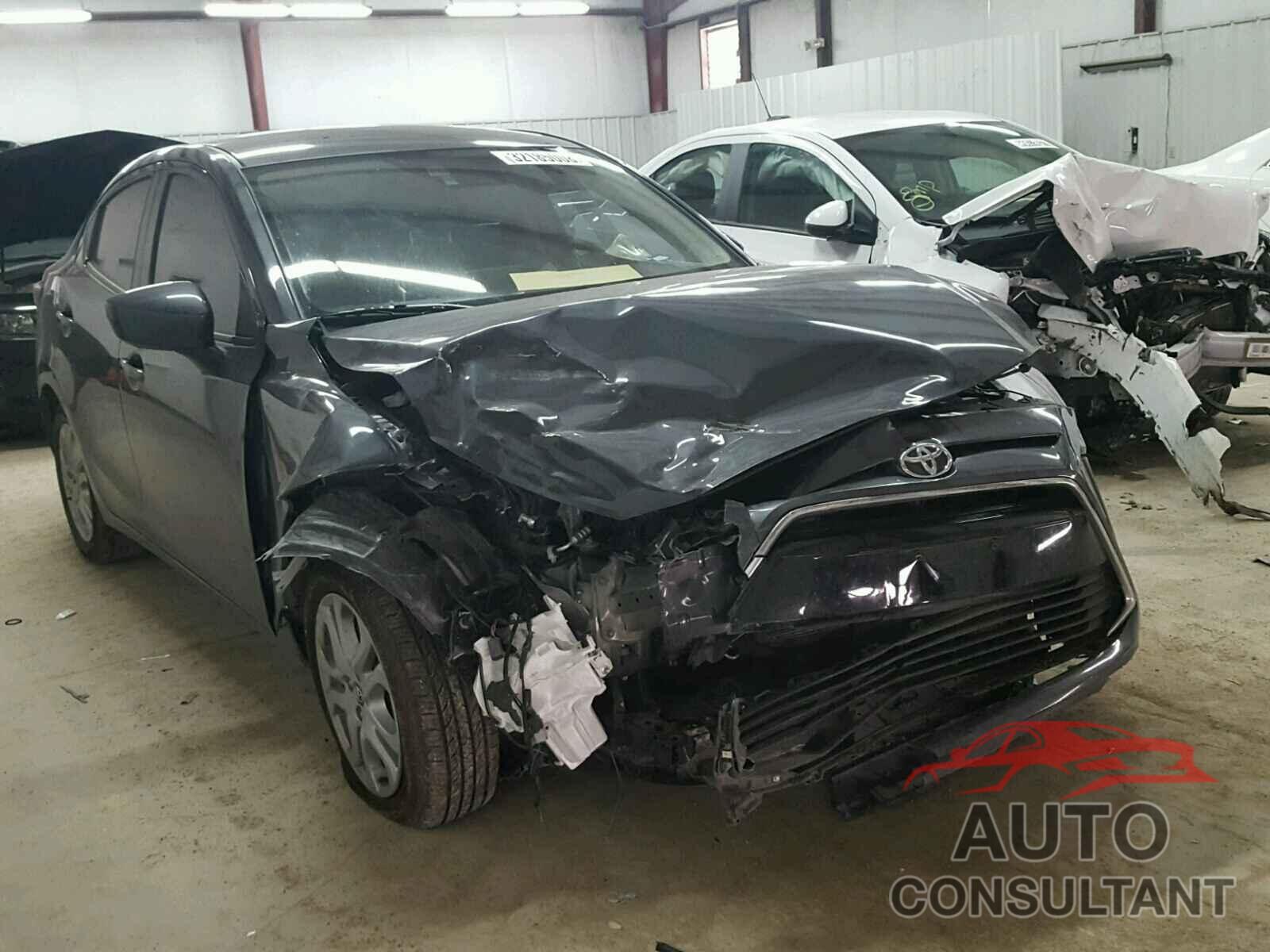TOYOTA YARIS 2017 - 3MYDLBYV7HY188684