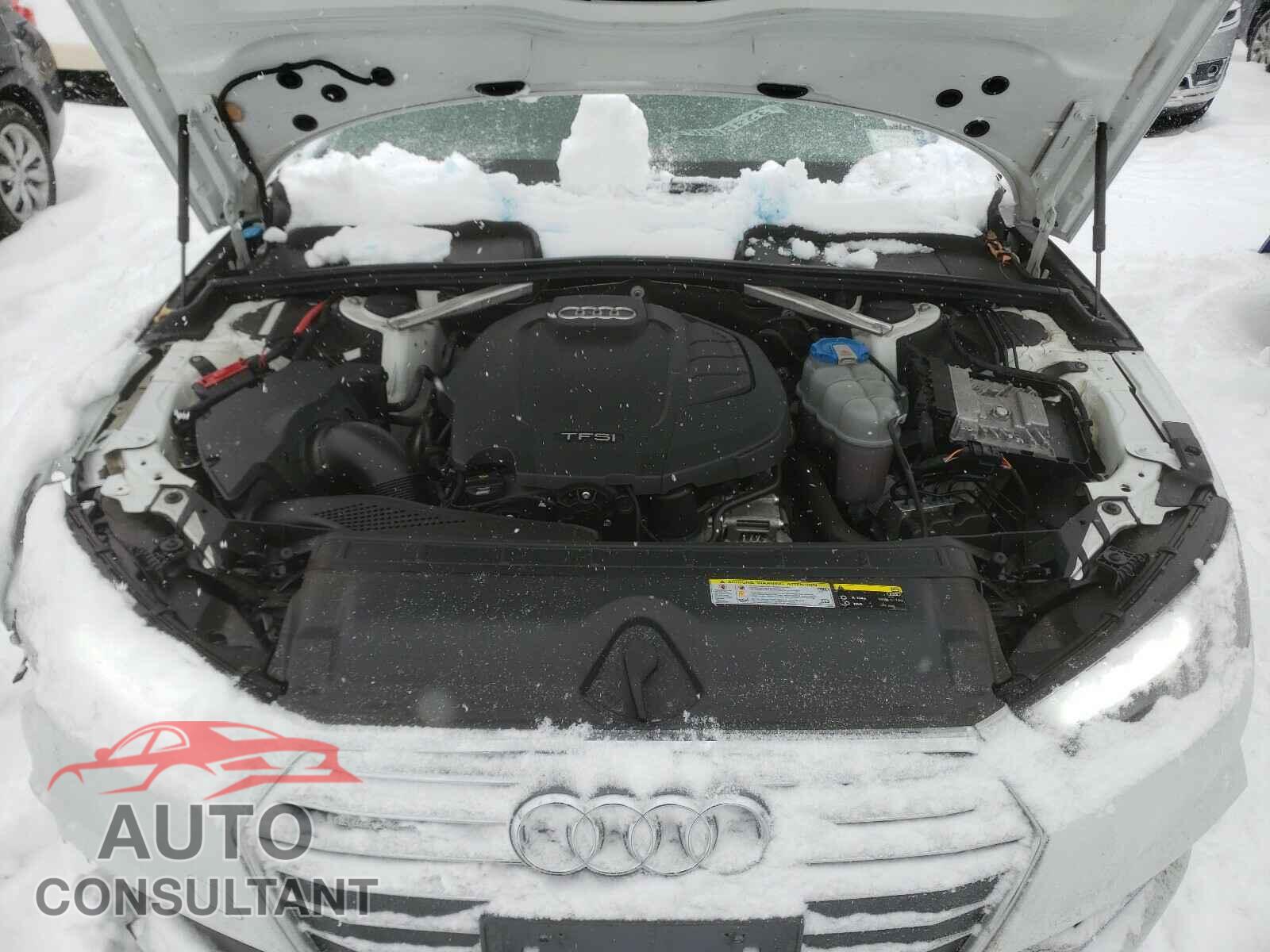 AUDI A4 2017 - WAUDNAF46HN049668