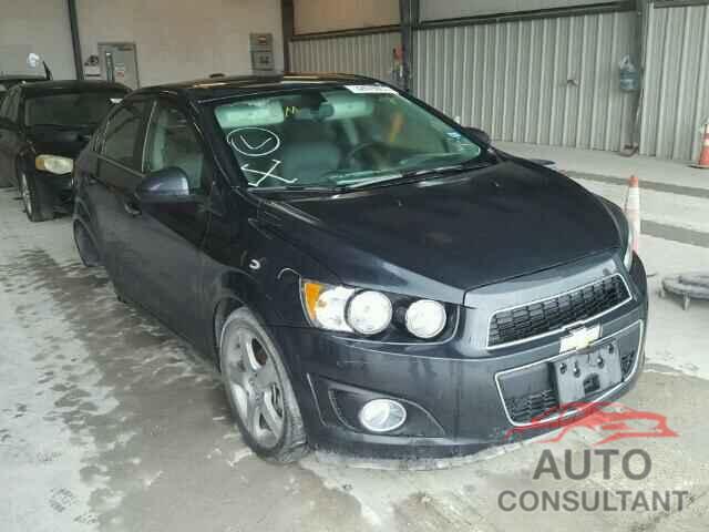 CHEVROLET SONIC 2015 - 1G1JE5SBXF4107648