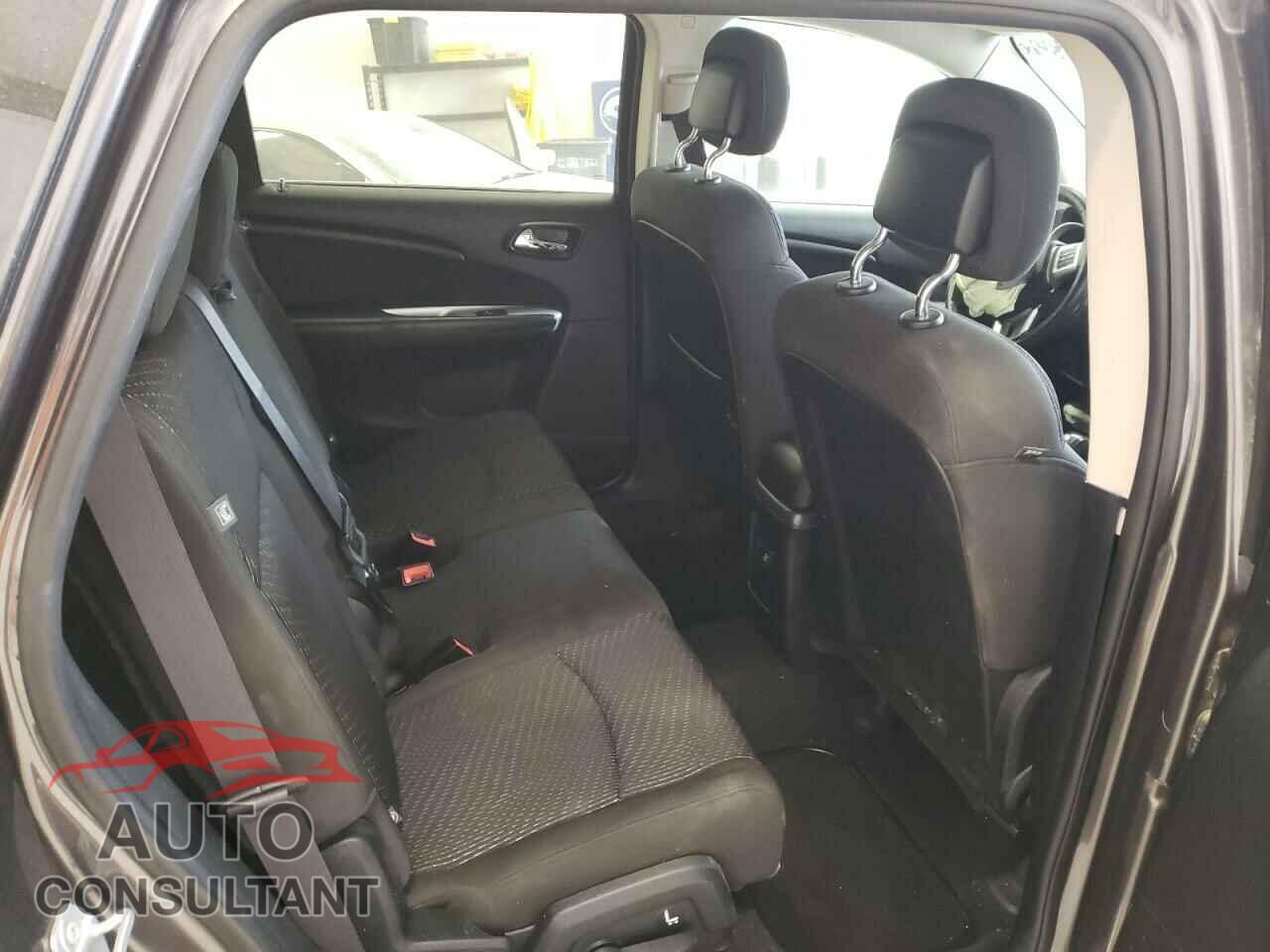 DODGE JOURNEY 2017 - 3C4PDCBG3HT585203