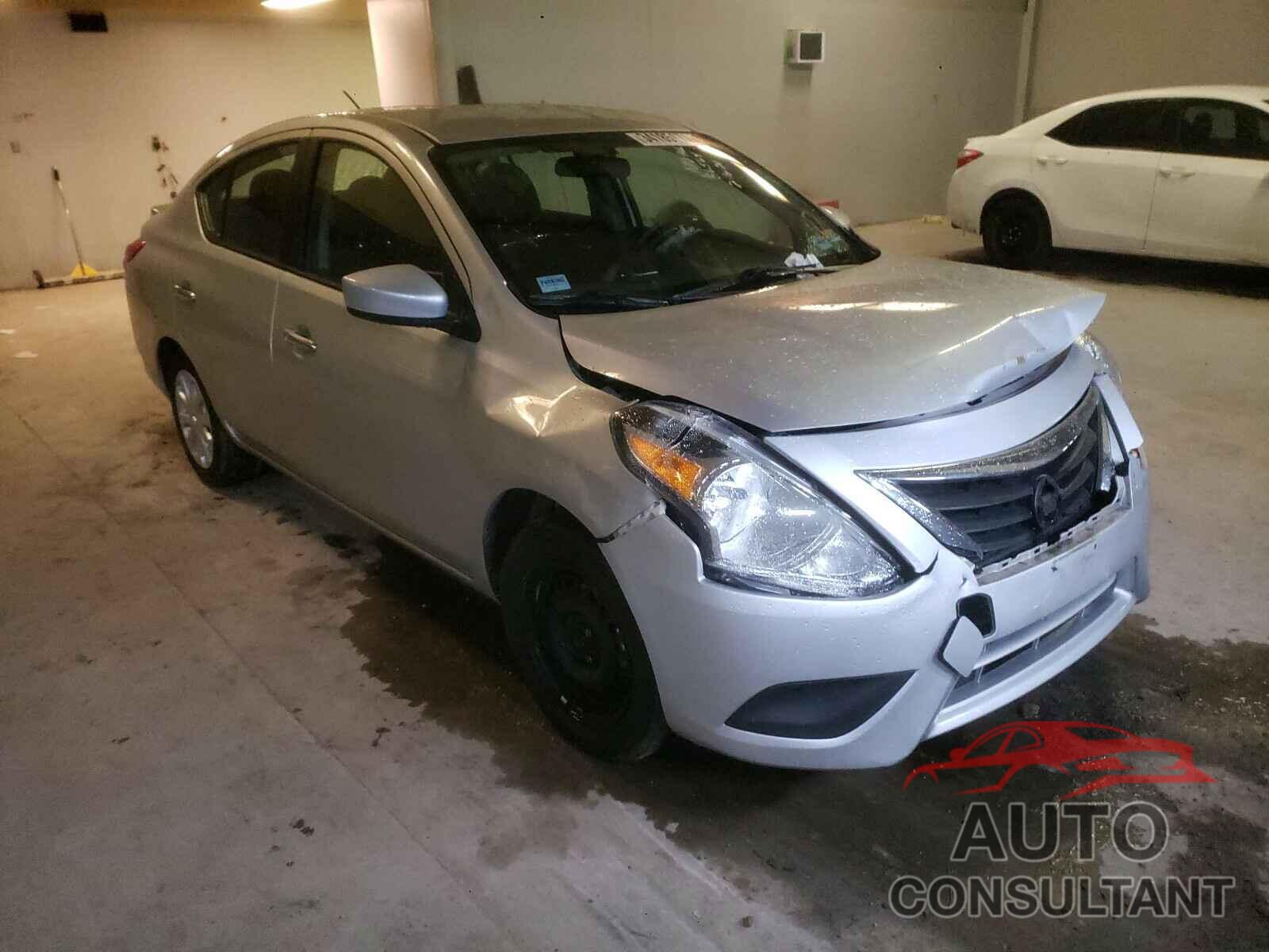 NISSAN VERSA 2017 - 3N1CN7AP8HK456564