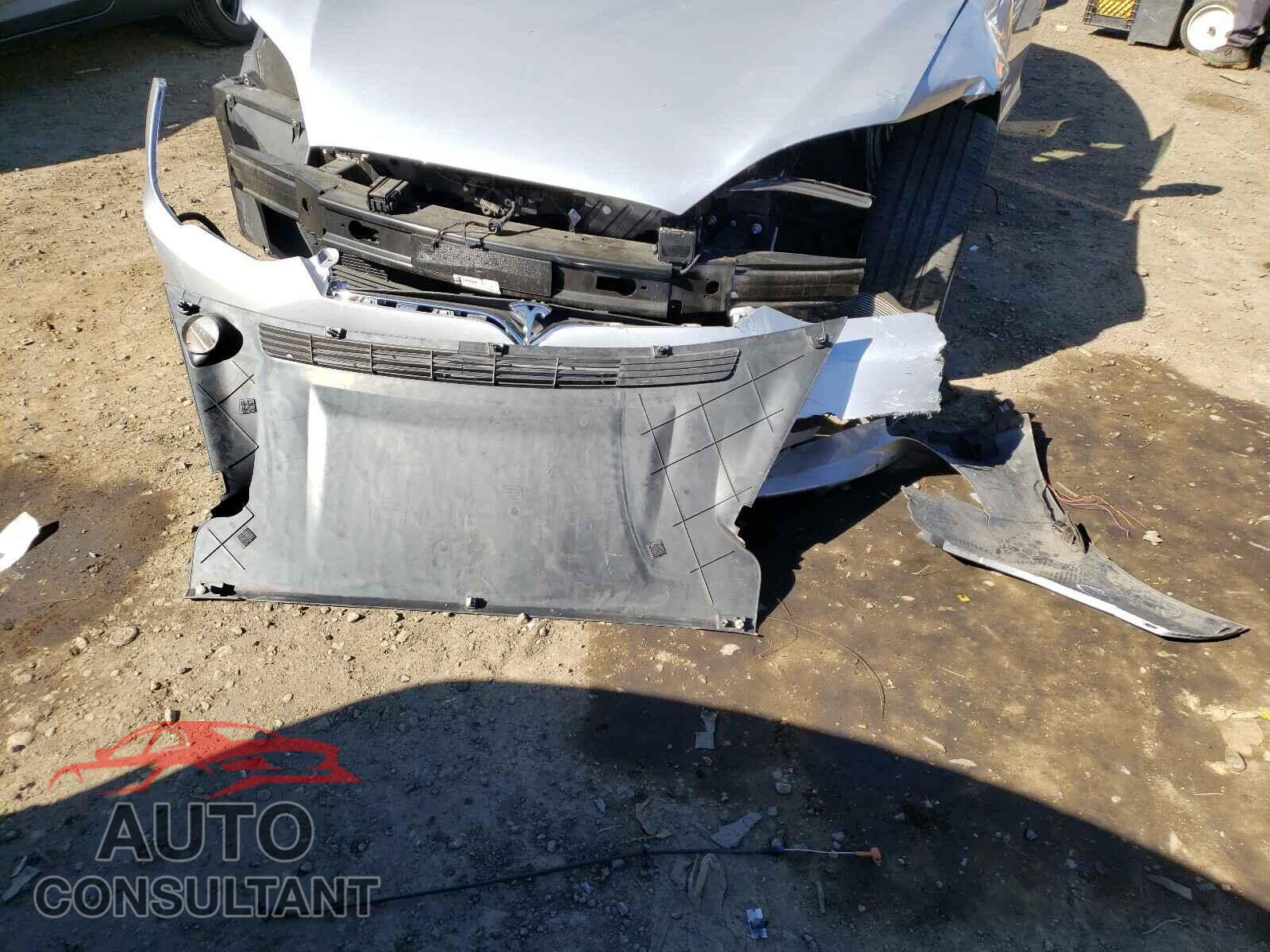 TESLA MODEL S 2017 - 5YJSA1E27HF190933