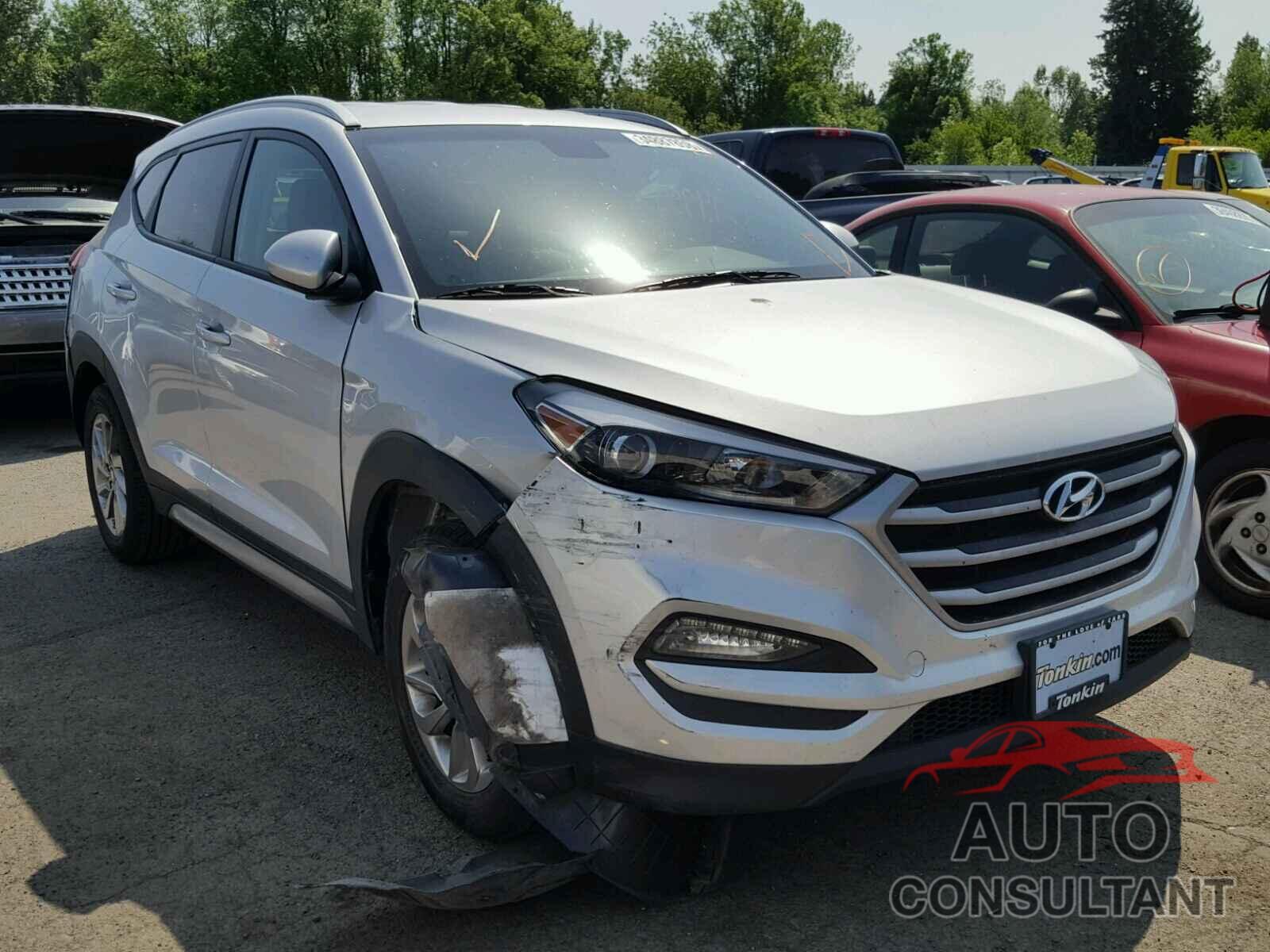 HYUNDAI TUCSON 2017 - KM8J3CA43HU352861