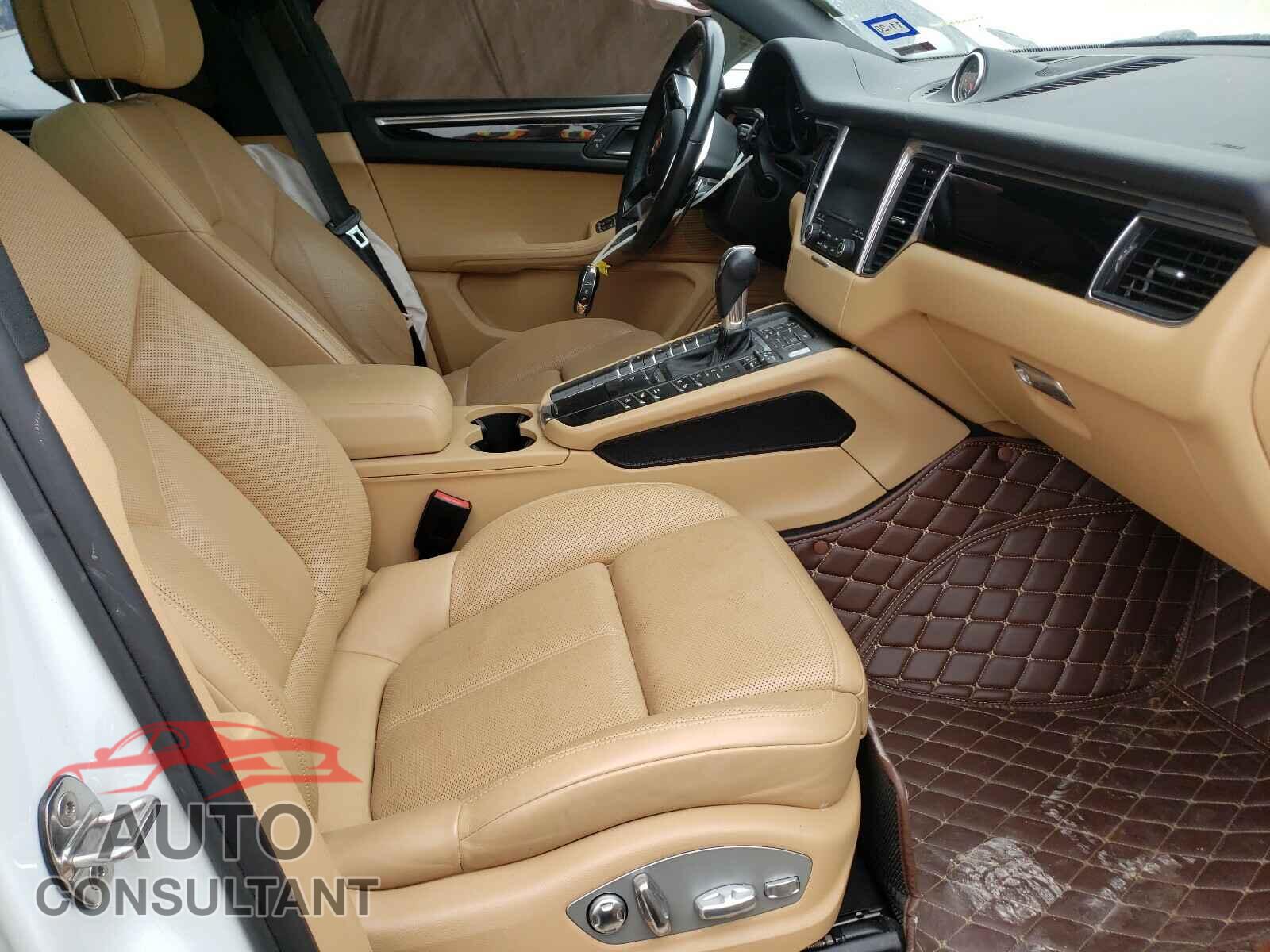 PORSCHE MACAN 2018 - WP1AA2A58JLB10686