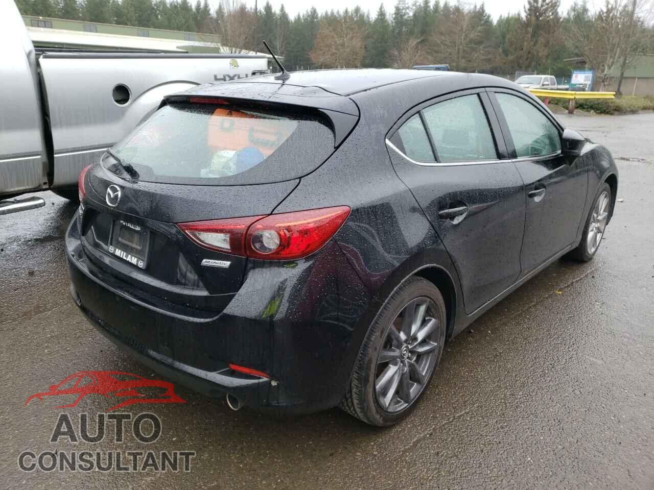 MAZDA 3 2017 - 3MZBN1L73HM155138