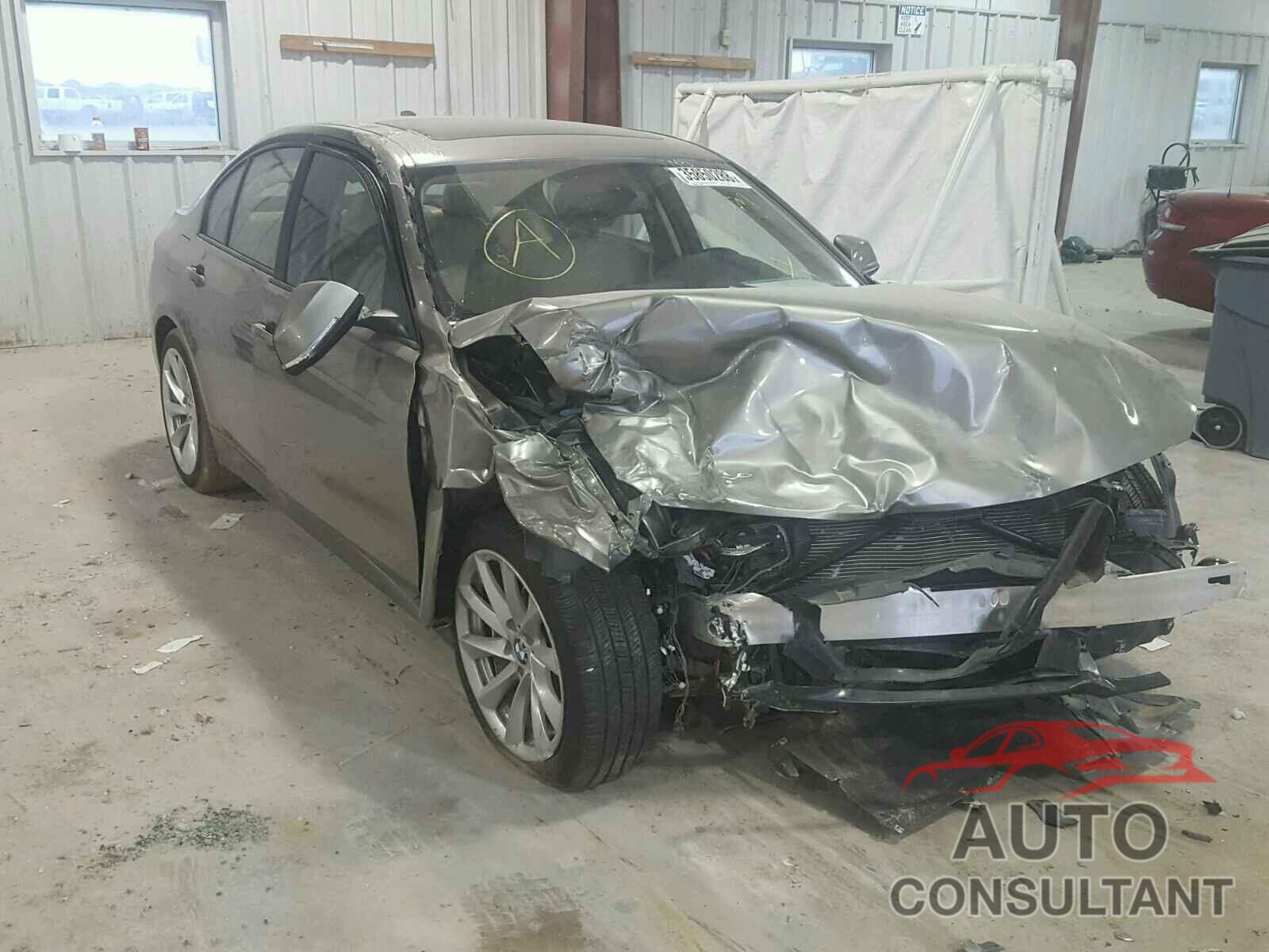 BMW 3 SERIES 2018 - WBA8E1G57JNU89252