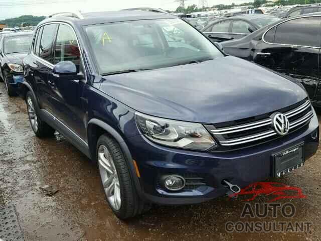 VOLKSWAGEN TIGUAN 2016 - WVGBV7AX6GW615900