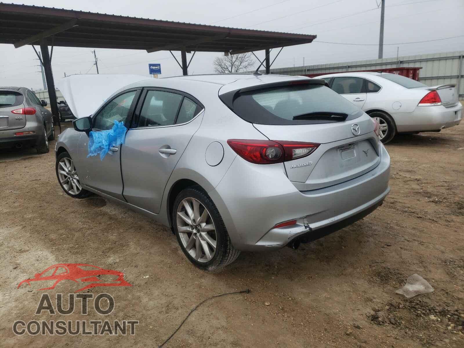 MAZDA 3 2017 - JM1BN1L76H1113417