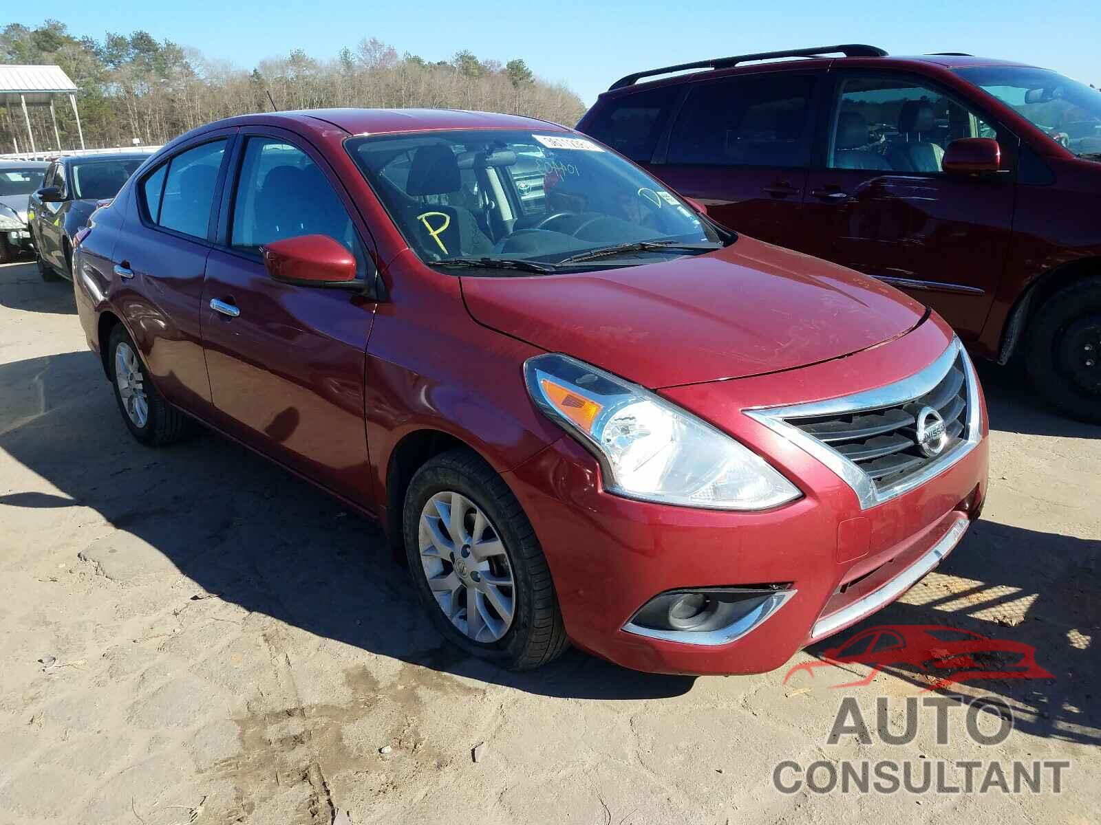 NISSAN VERSA 2017 - 3N1CN7AP7HL809774