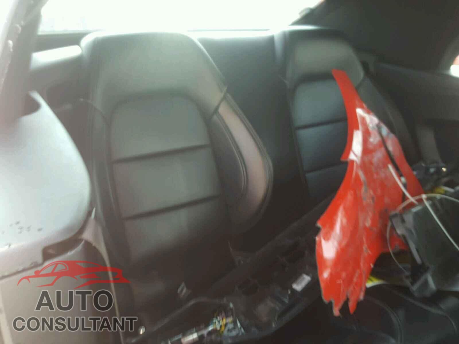 FORD MUSTANG 2016 - 1FATP8UH3G5264310