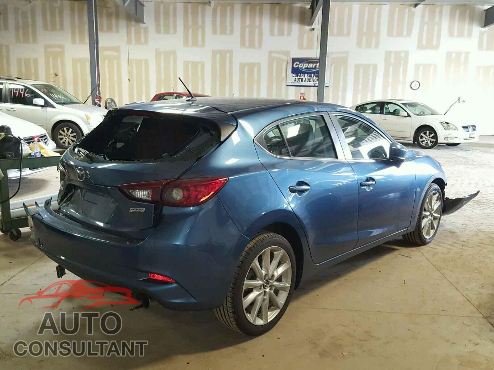 MAZDA 3 2017 - 3MZBN1L76HM154856
