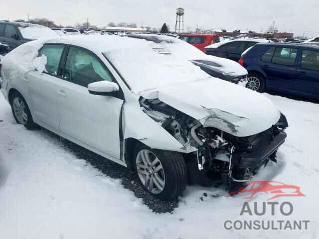 VOLKSWAGEN JETTA 2018 - 3VW2B7AJXJM208157