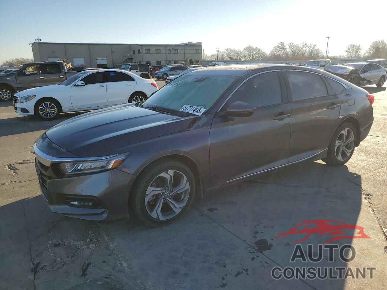 HONDA ACCORD 2018 - 1HGCV2F55JA024093