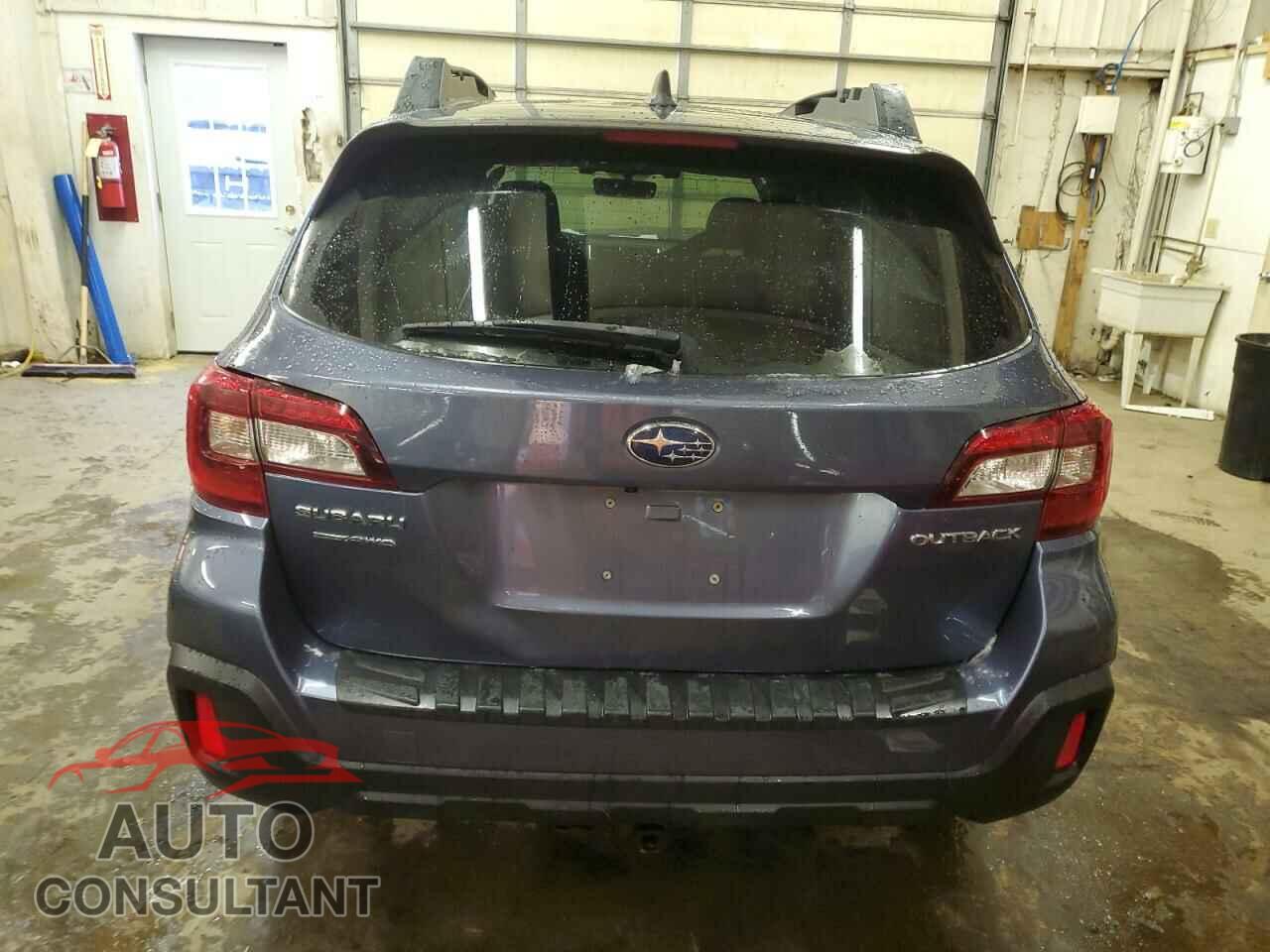 SUBARU OUTBACK 2018 - 4S4BSAFC2J3222075