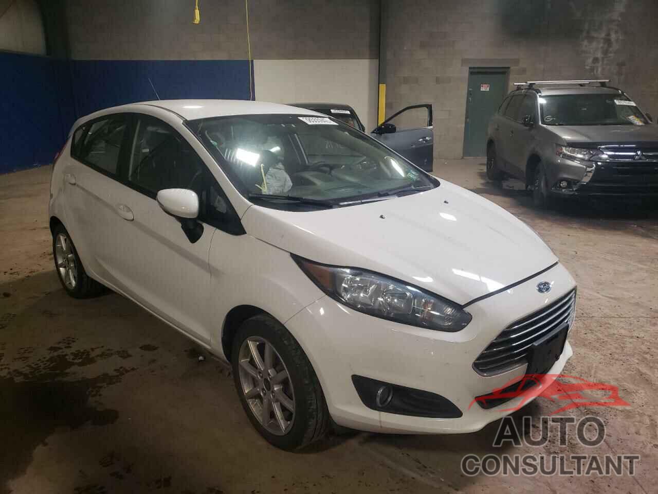 FORD FIESTA 2018 - 3FADP4EJ5JM124100