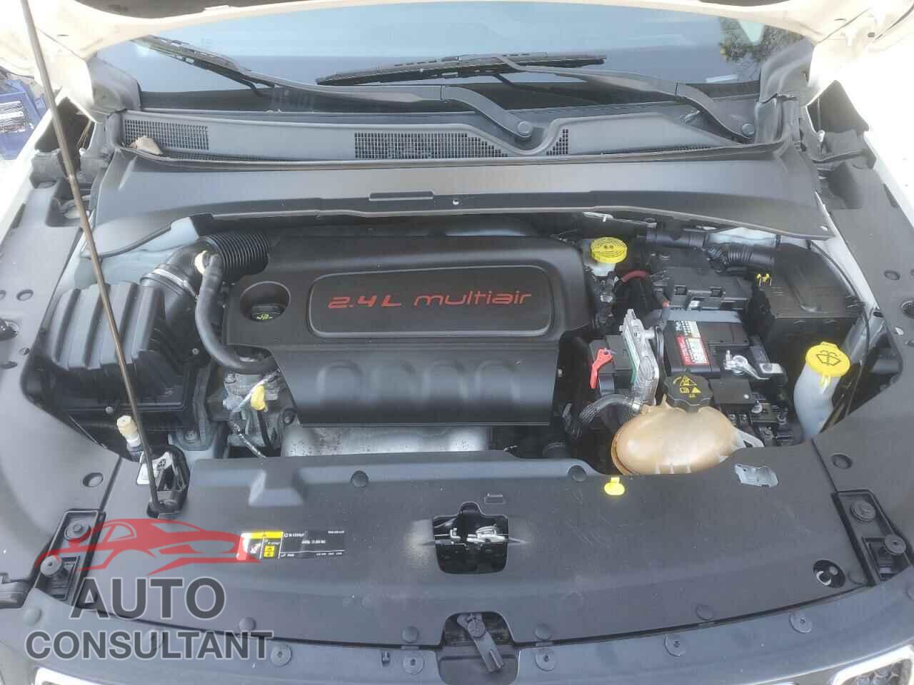 JEEP COMPASS 2018 - 3C4NJDBB4JT144468