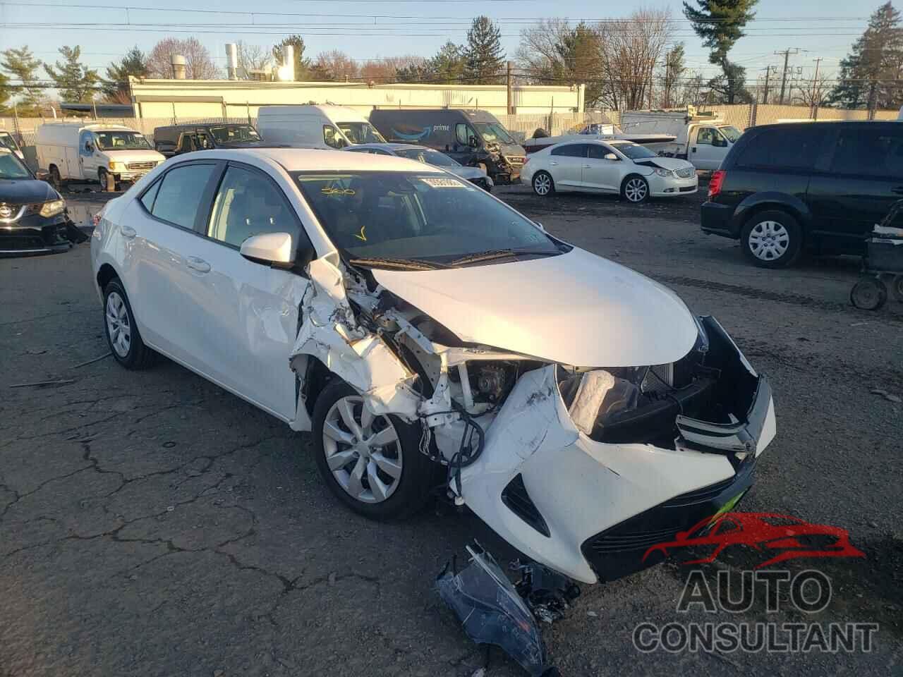 TOYOTA COROLLA 2018 - 2T1BURHE0JC117294