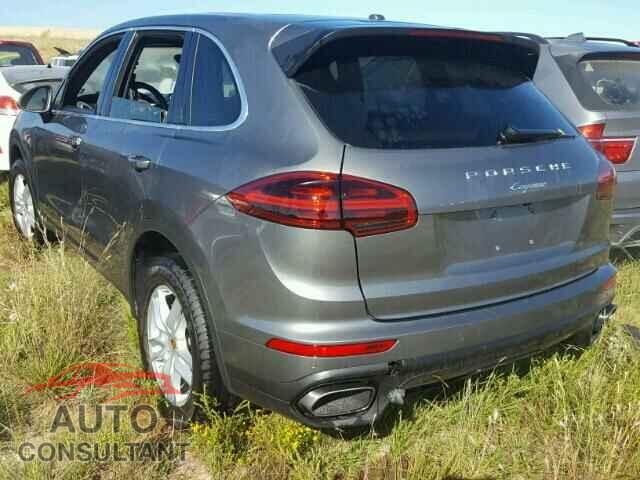 PORSCHE CAYENNE 2016 - WP1AA2A28GLA08738