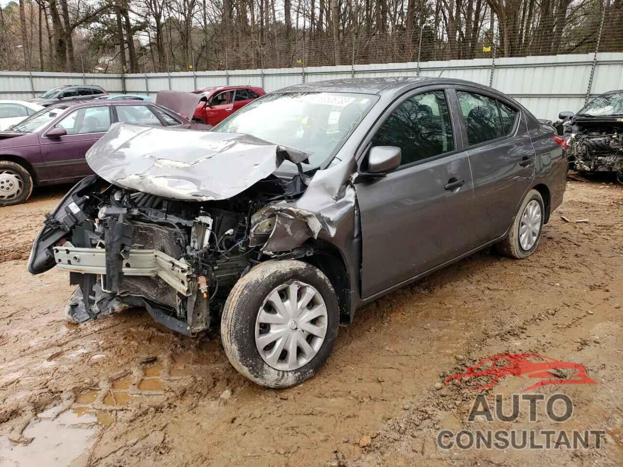 NISSAN VERSA 2018 - 3N1CN7AP6JL809447