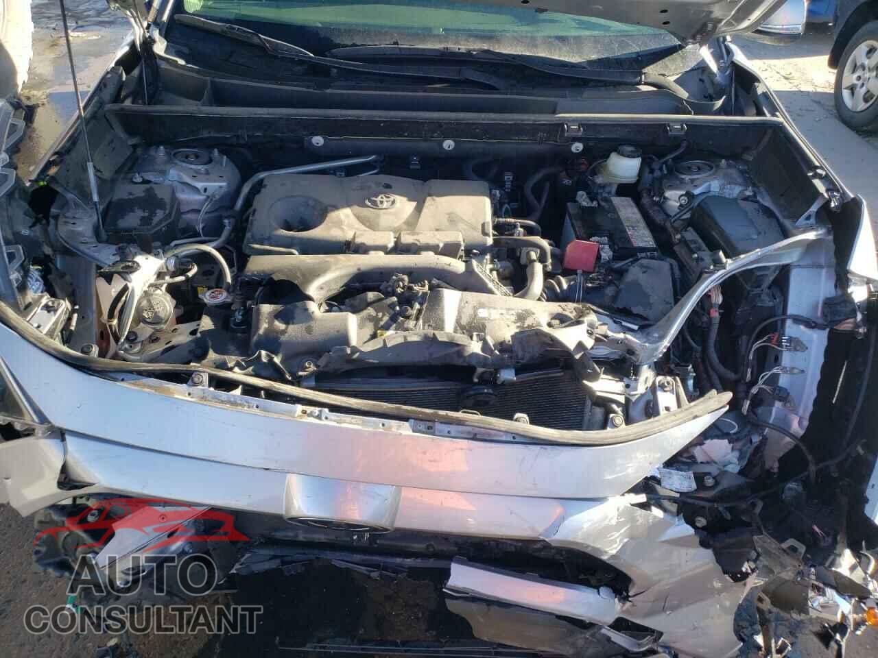 TOYOTA RAV4 2019 - JTMP1RFV2KD004646