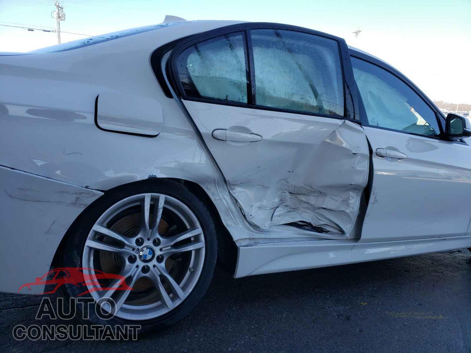 BMW 3 SERIES 2016 - WBA8E3G50GNU00366