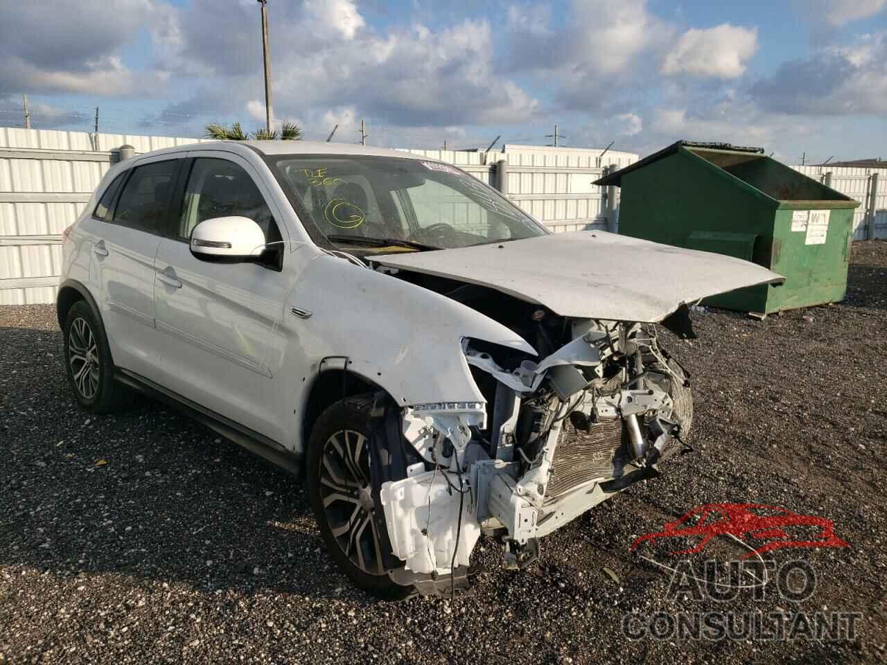MITSUBISHI OUTLANDER 2017 - JA4AP3AU9HZ011843