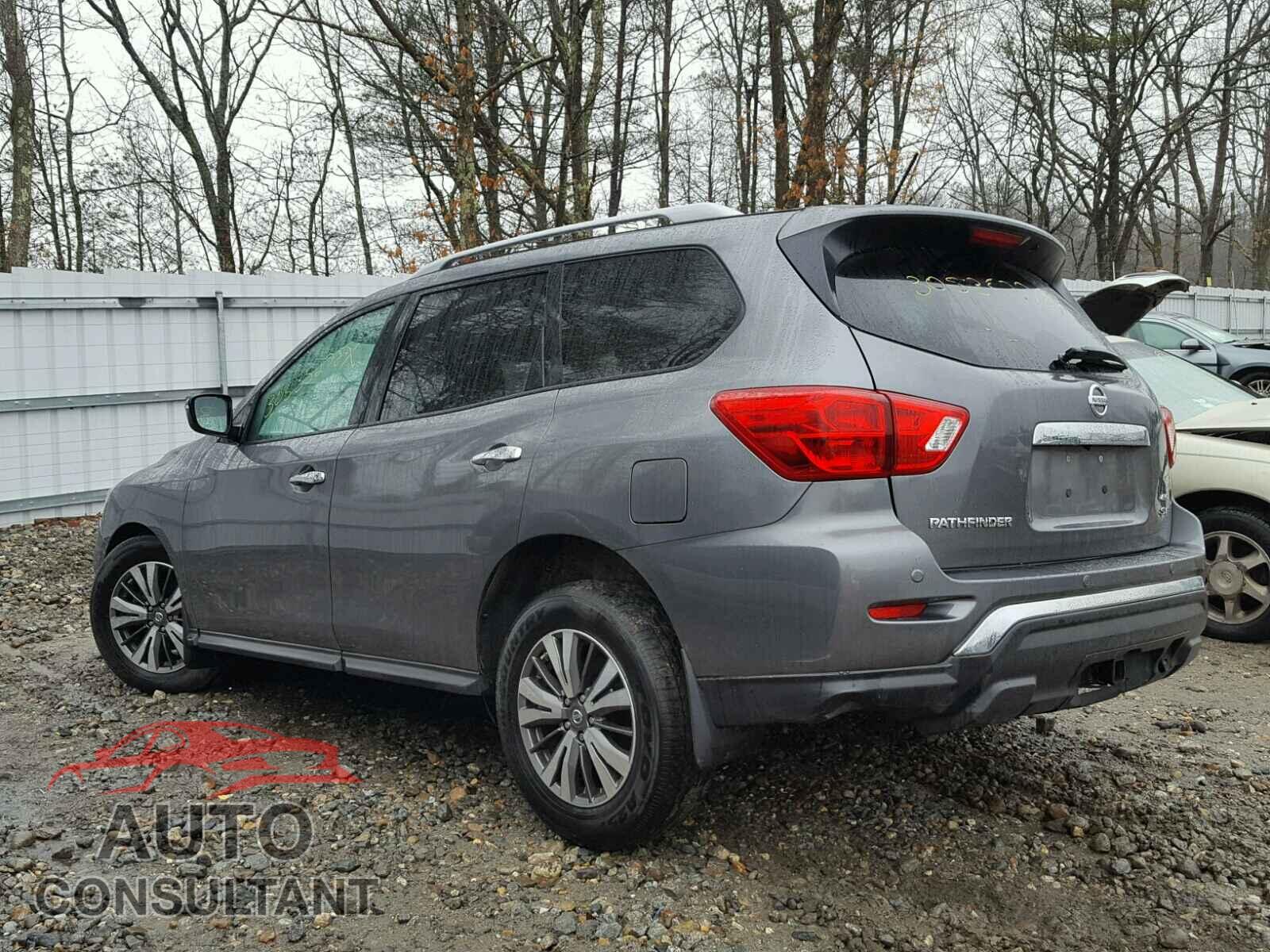 NISSAN PATHFINDER 2017 - 5N1DR2MMXHC660732