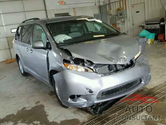 TOYOTA SIENNA 2015 - 5TDKK3DC0FS556310