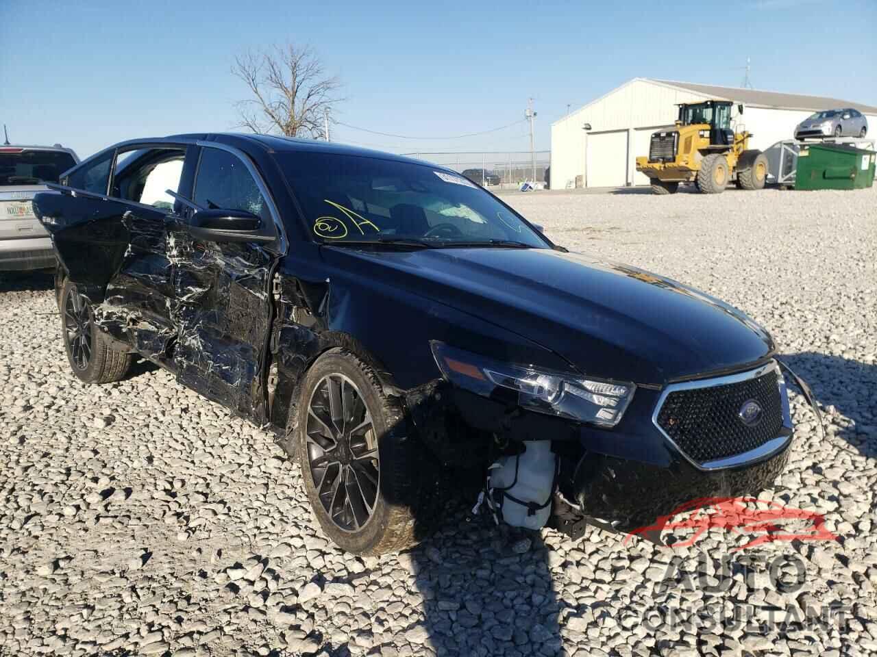 FORD TAURUS 2018 - 1FAHP2KT2JG117028