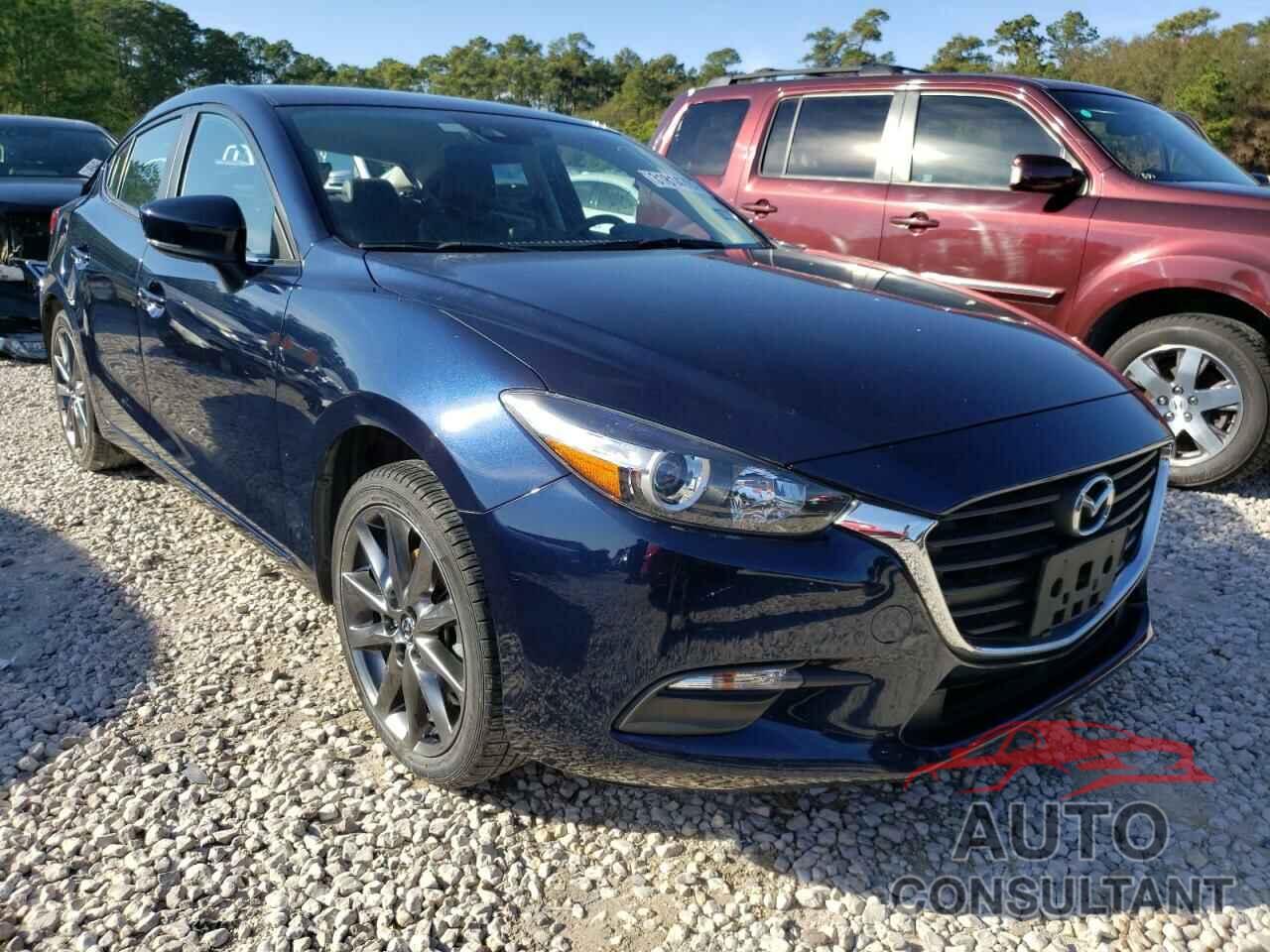 MAZDA 3 2018 - 3MZBN1V34JM253692