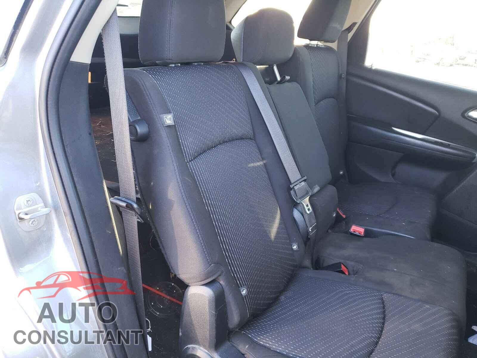 DODGE JOURNEY 2016 - 3C4PDCBG0GT127052