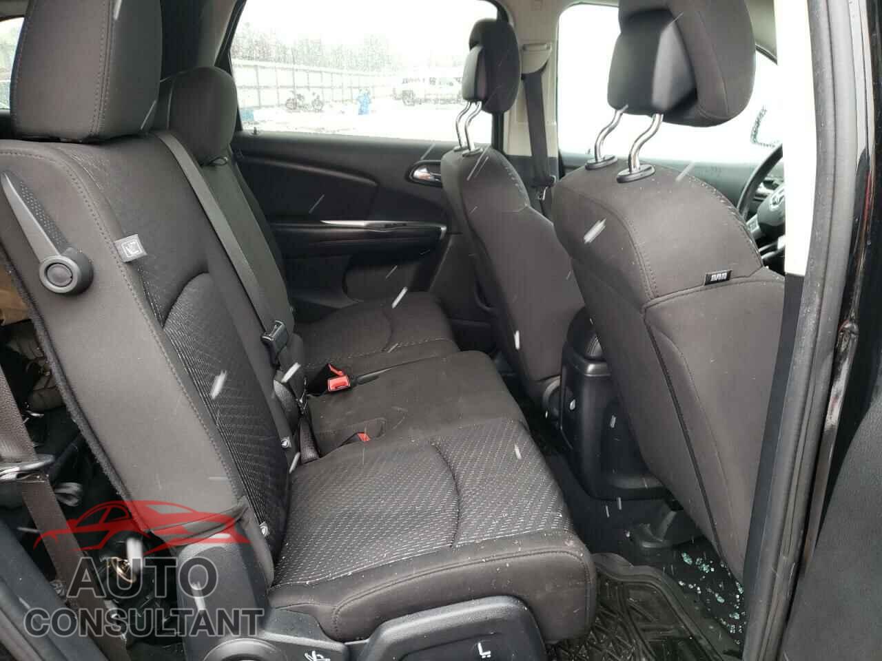DODGE JOURNEY 2018 - 3C4PDCBB2JT158010