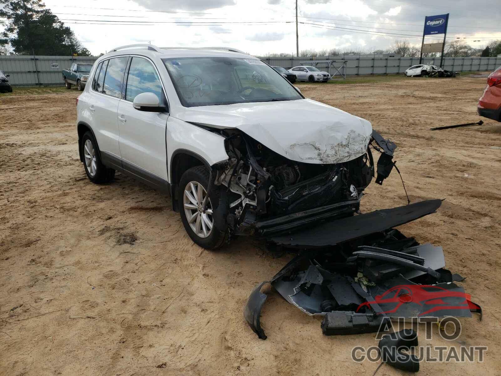 VOLKSWAGEN TIGUAN 2017 - WVGSV7AX6HK006377