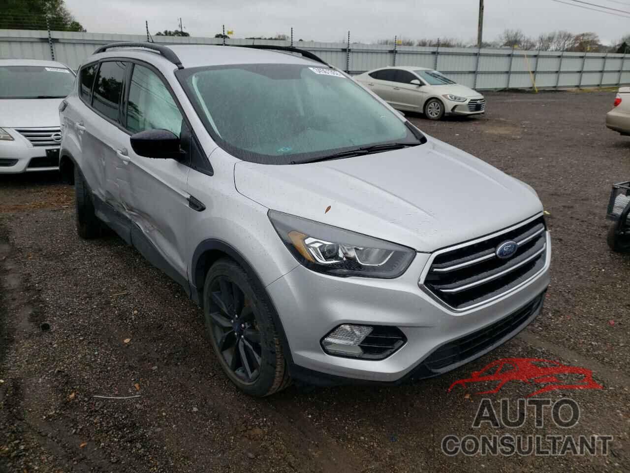 FORD ESCAPE 2017 - 1FMCU0GD1HUA89118