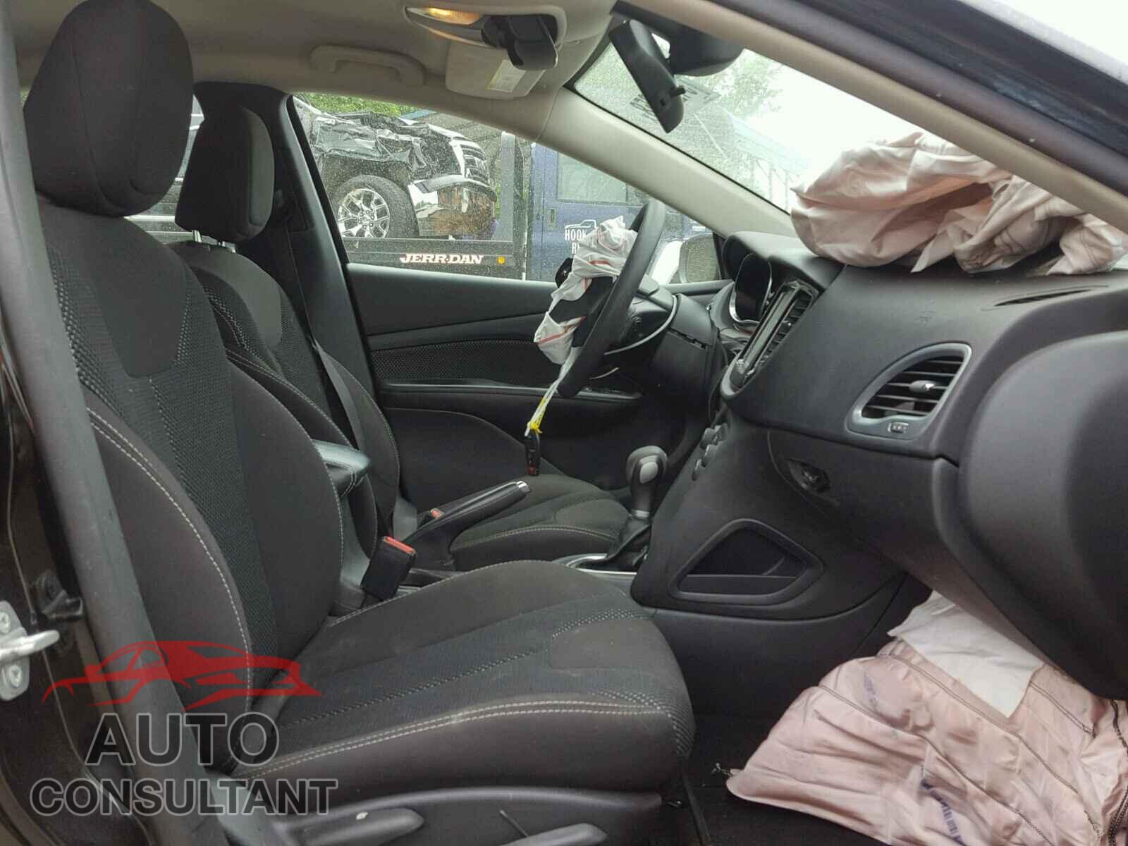DODGE DART 2015 - 1C3CDFBB2FD253703